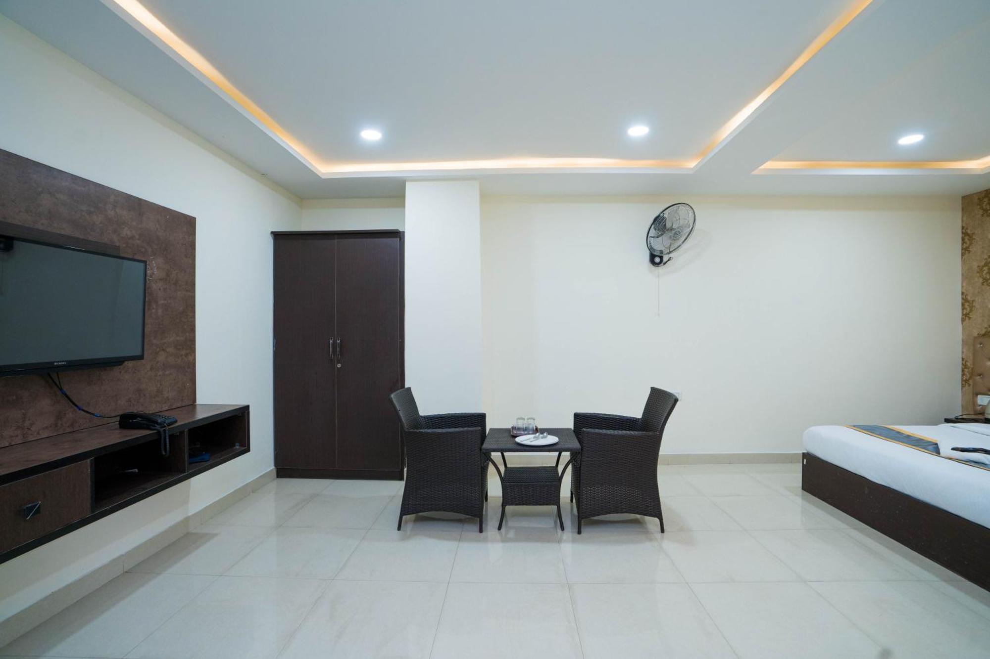 Accor Inn, Hotel 3*
