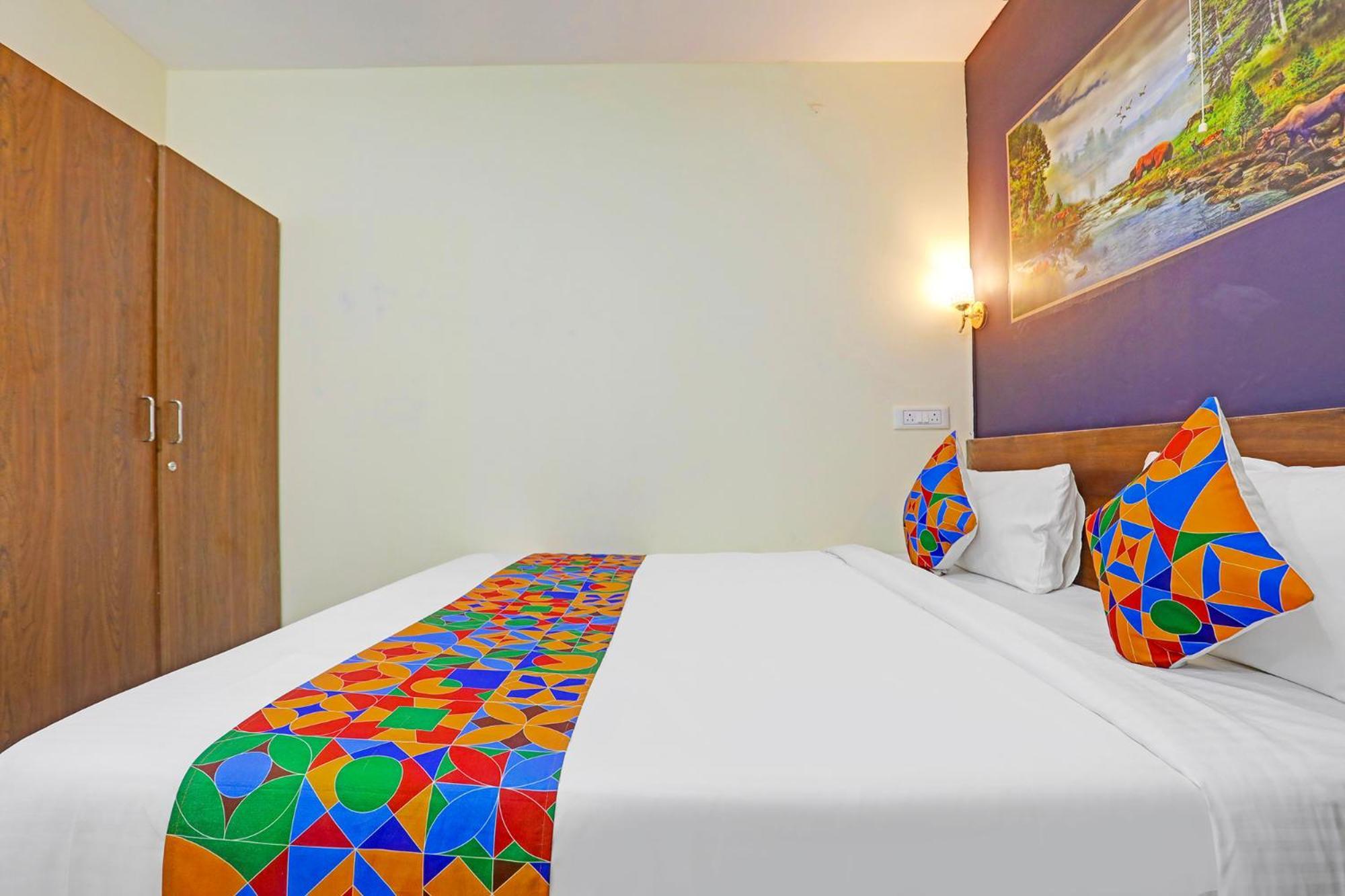 Fabhotel Sujatha Residency - Ramamurthy Naga Bangalore