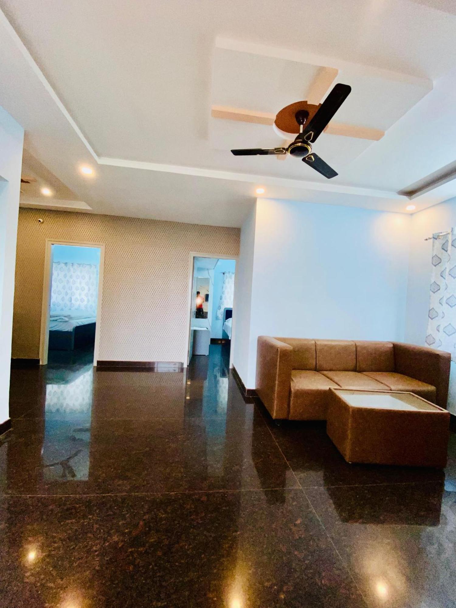 Hotel Jc 2*