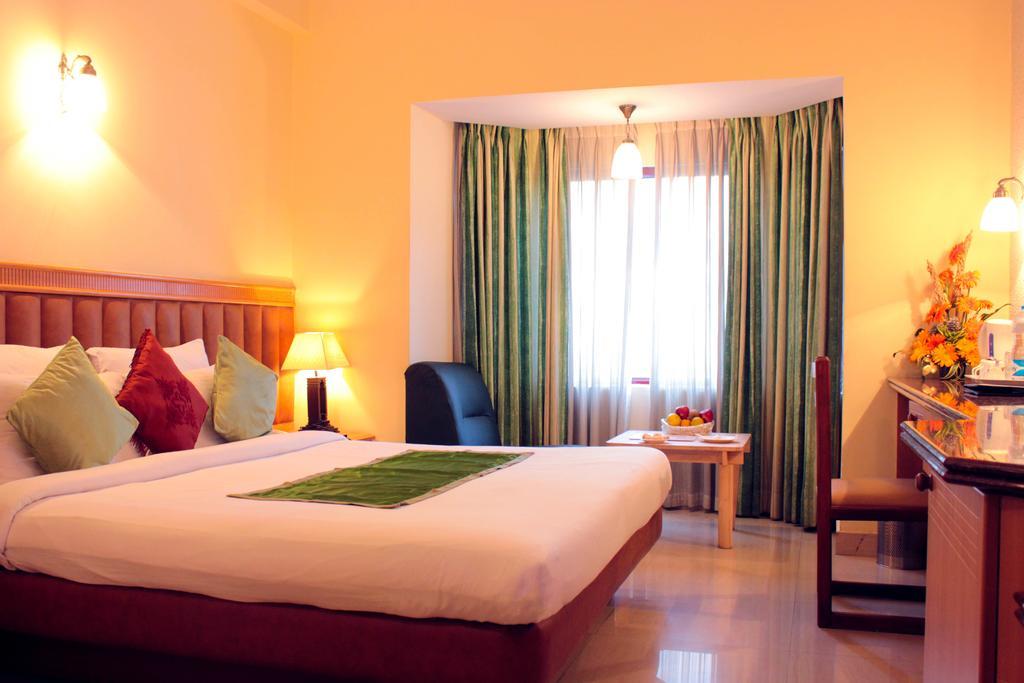 Hotel Highgates 3*