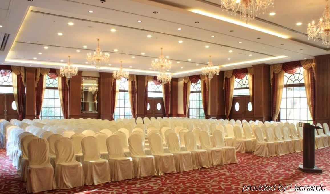 The The Grand Magrath 4* Bangalore