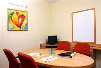 Olive Palace Road By Embassy Group 3* Bangalore