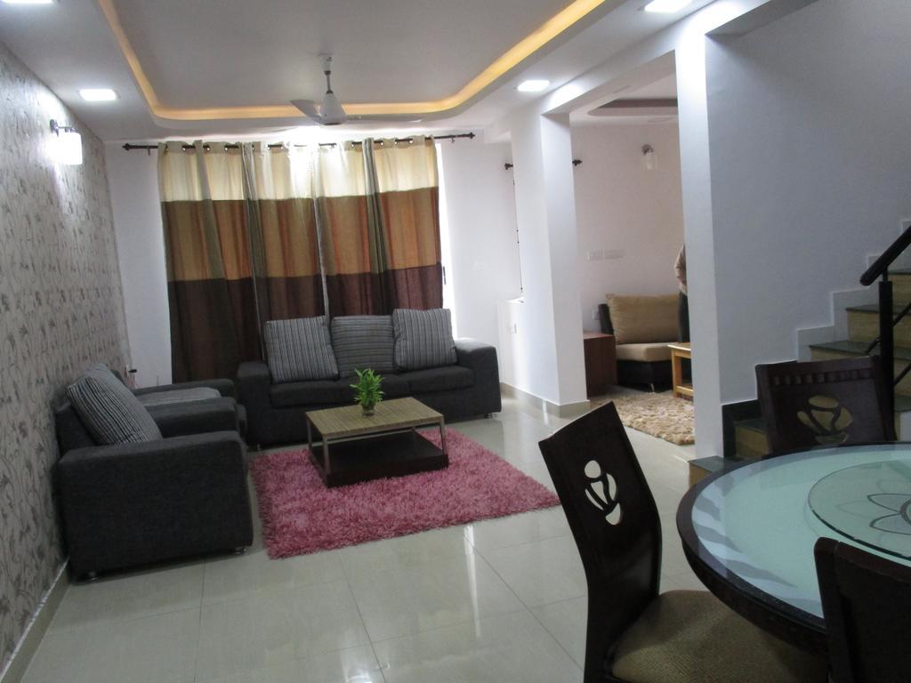 Apartment R & S Riviera Bangalore