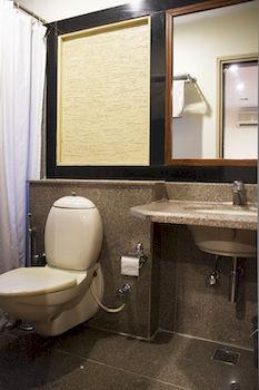 Oyo Townhouse 6 Koramangala Sony Signal Hotel