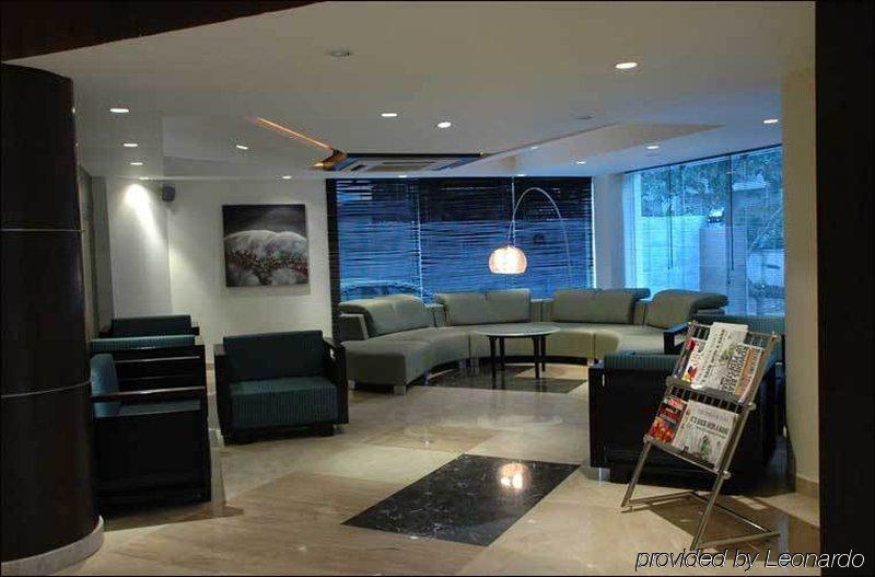 Hotel Shravanthi Sarovar Portico