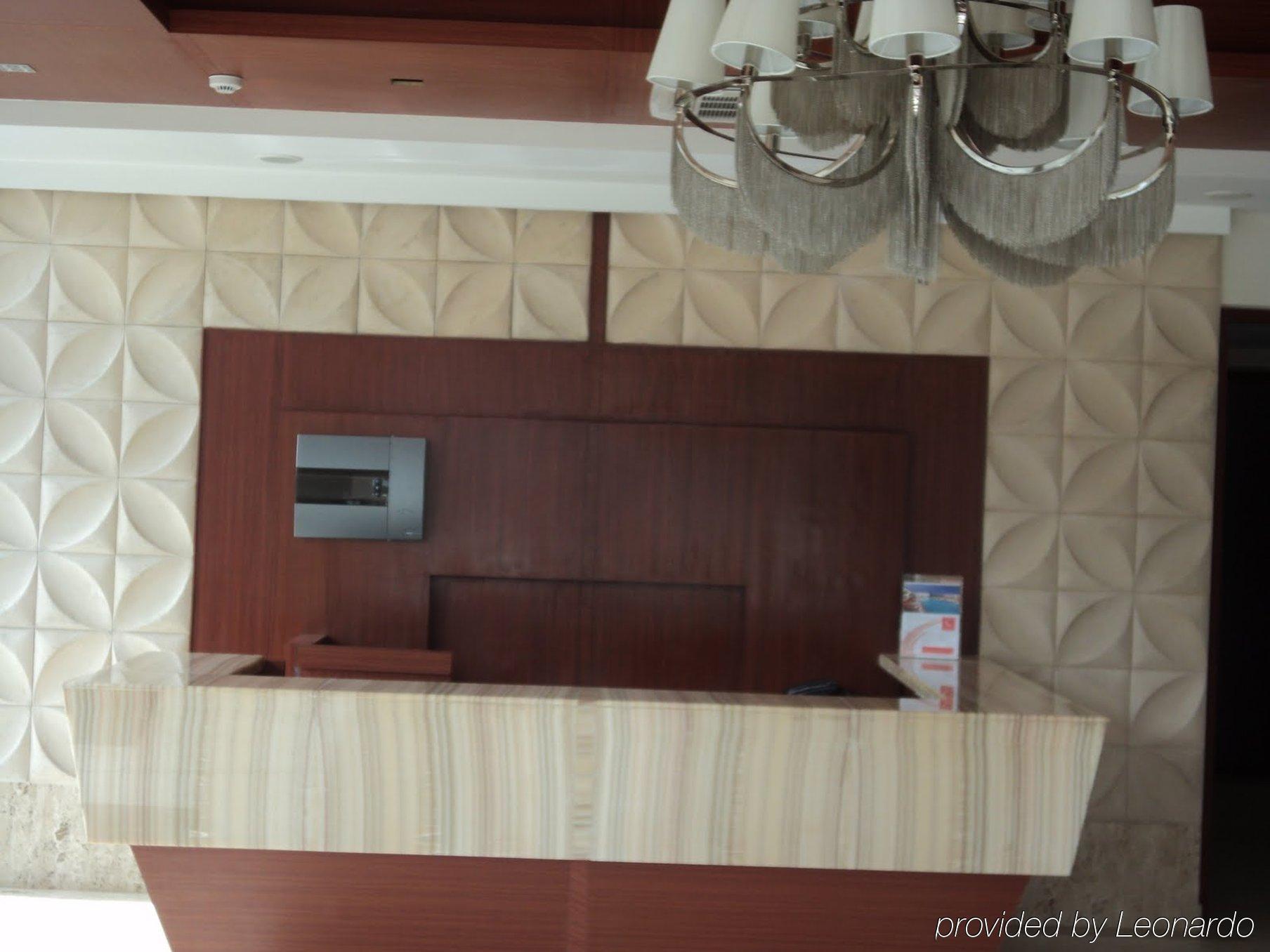 Hotel Citrus Classic 4*