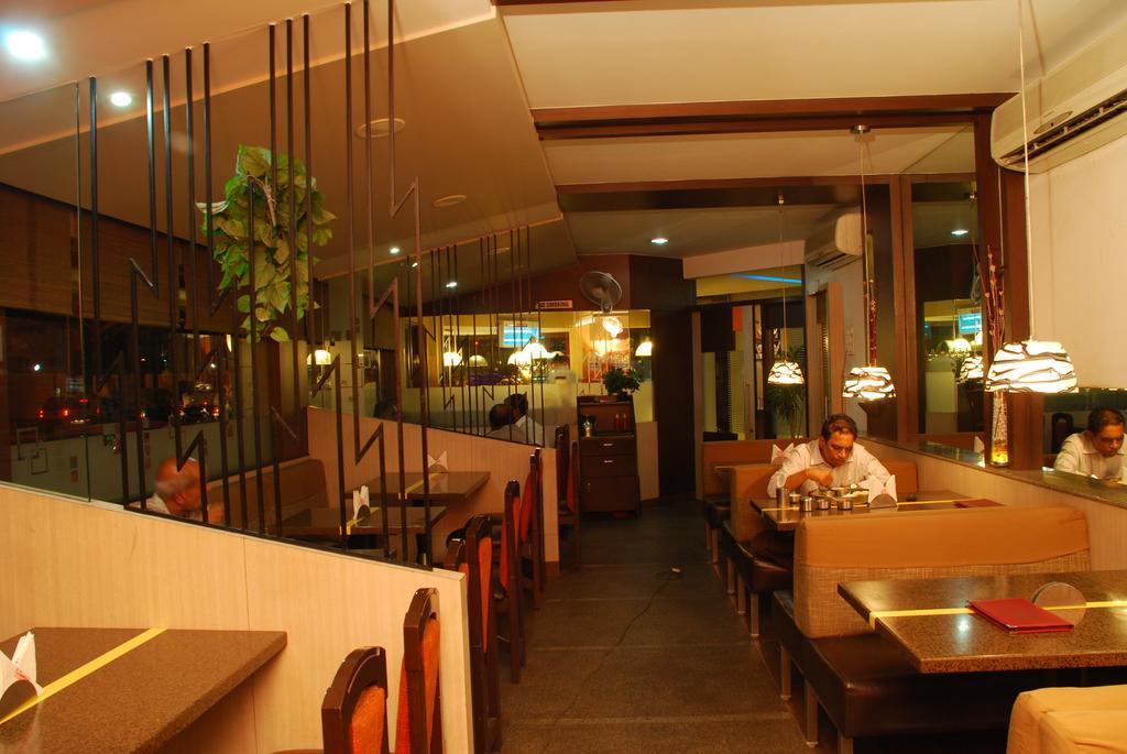 Kamat's Lalbagh *