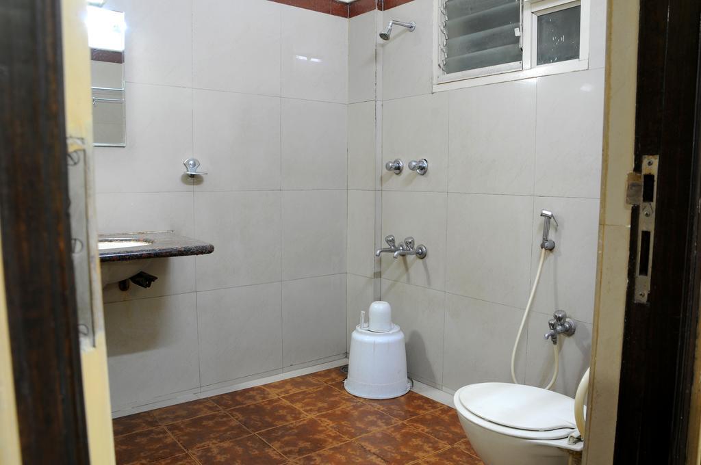 Sri Trupthi Comforts Hotel Bangalore