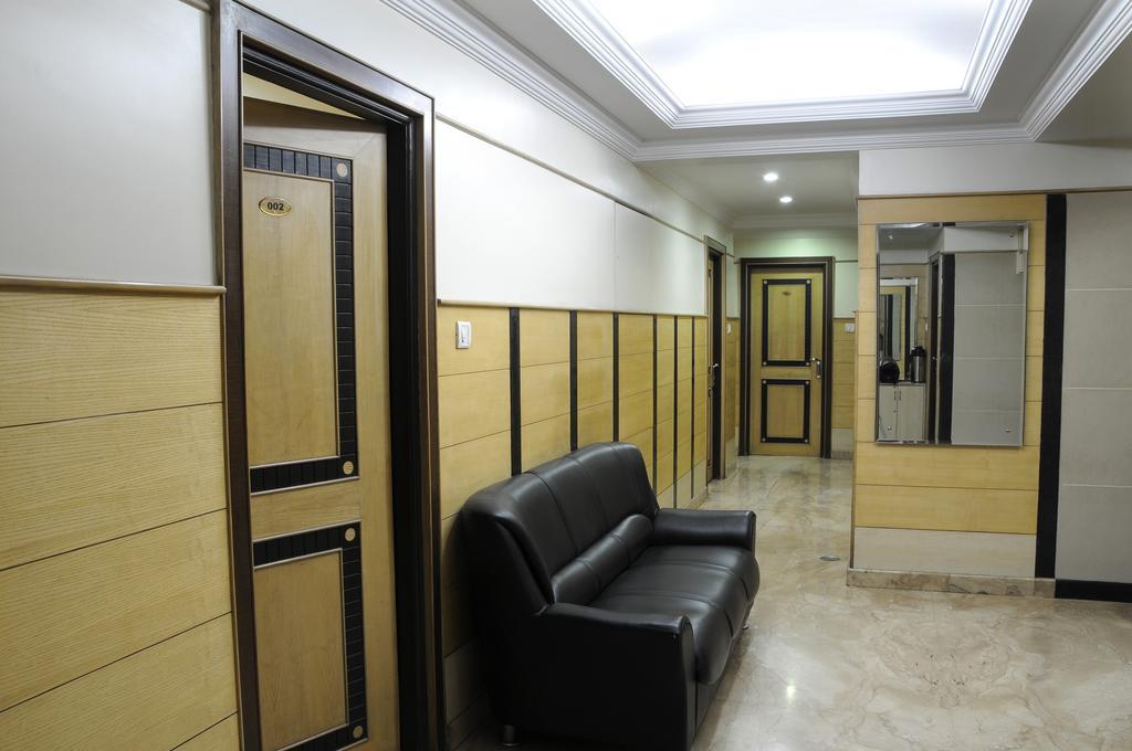 Sri Trupthi Comforts Hotel