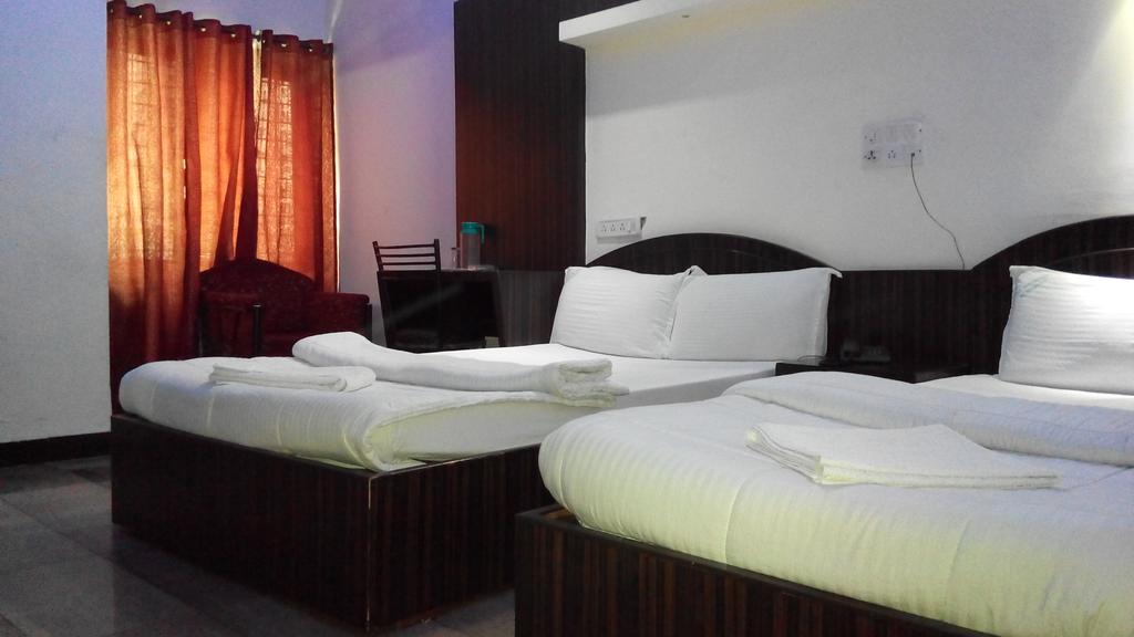 Hotel Richmond Residency