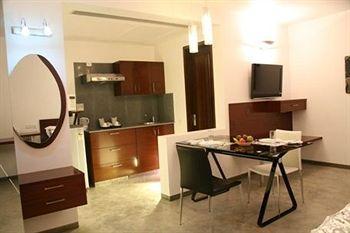 Aparthotel Purple Lotus 3*