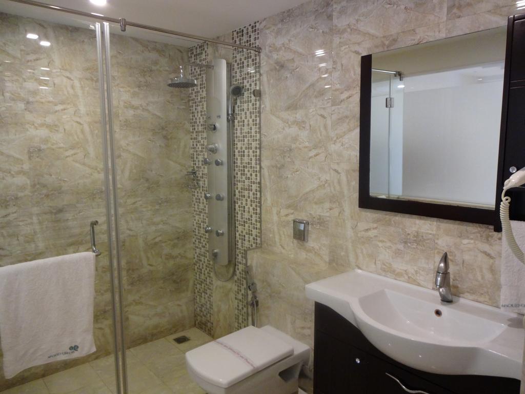 Apartment Apollo Greens Serviced Apartment *