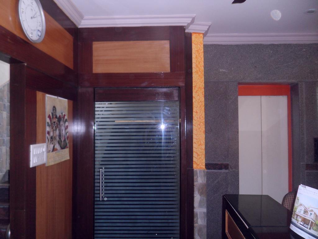 Guest house Mayur Suites