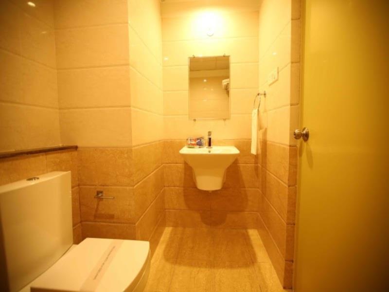 Hotel Zo Indiranagar Bangalore
