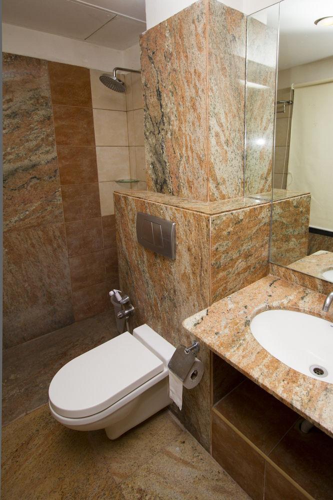 Oyo Jp Nagar Hotel 3*