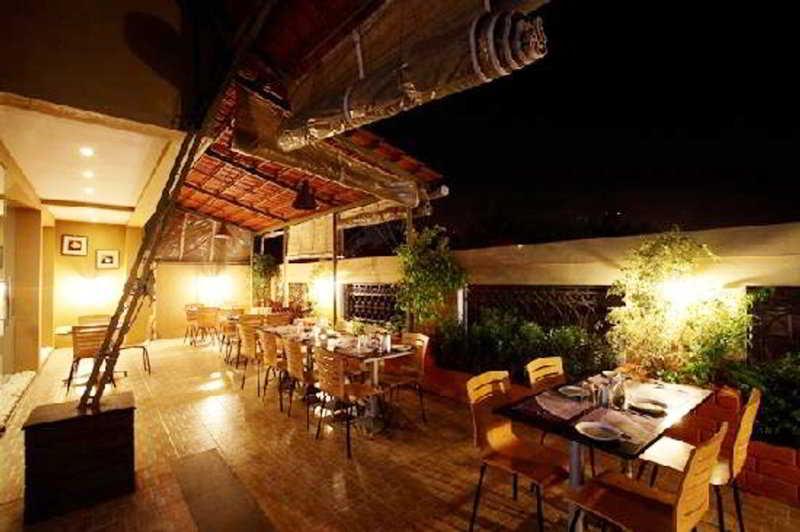 Aparthotel Olive Palace Road By Embassy Group 3*