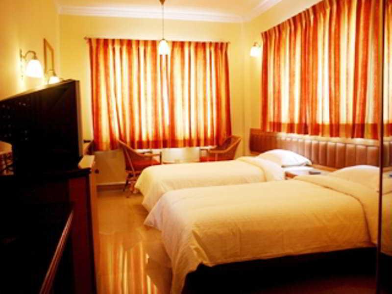 Highgates Hotel 3*