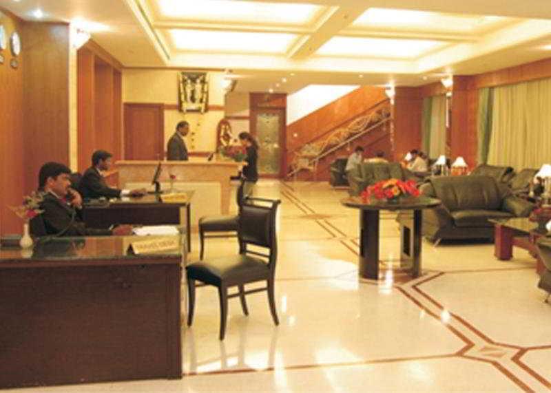 Hotel J P Cordial 3*
