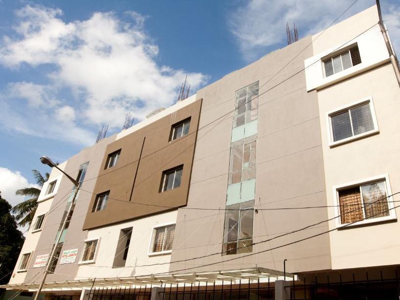 Janpath 4* Bangalore
