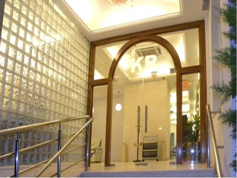 Kr & Convention Centre Hotel 3*