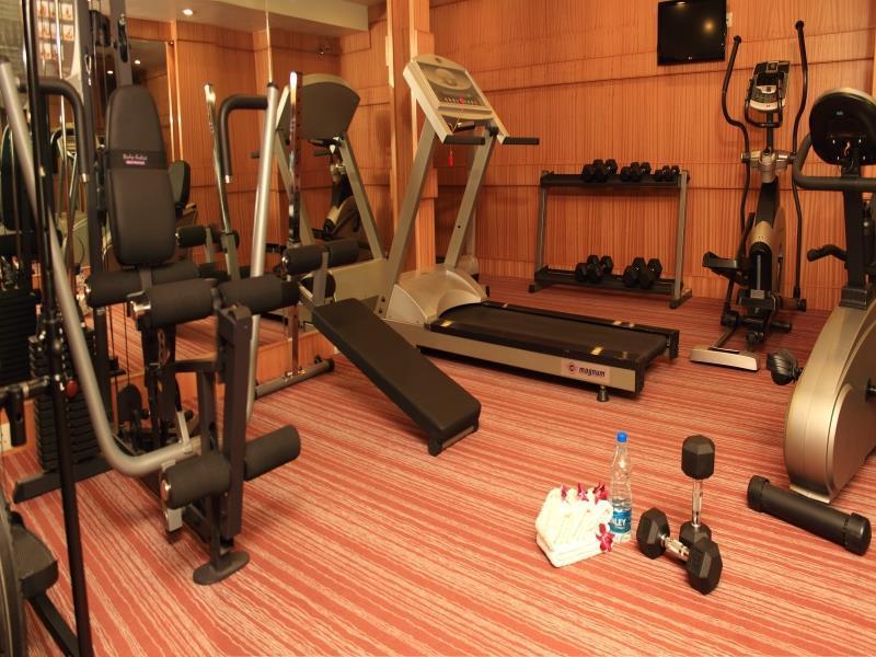 Aurick Hotel 4*