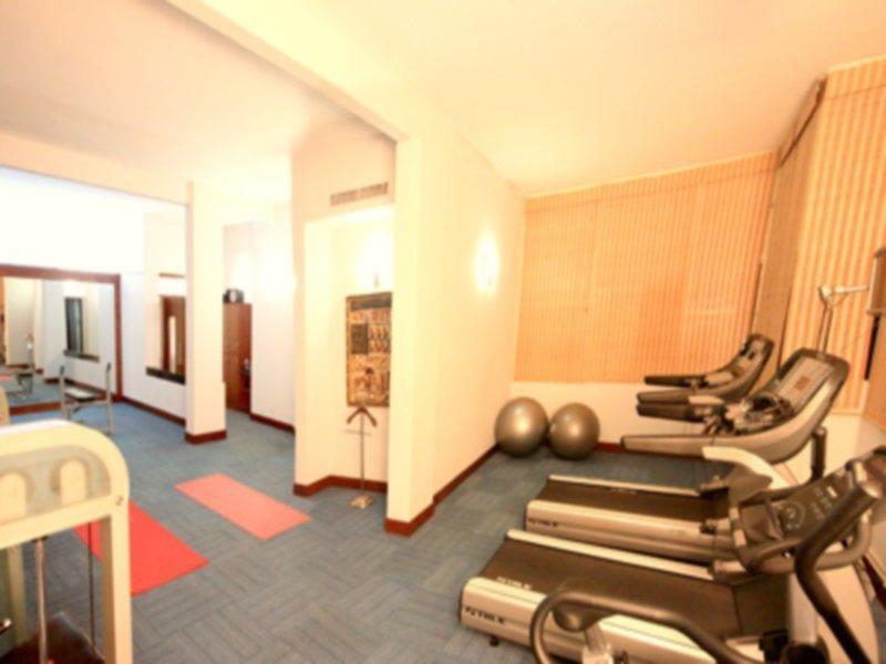 Hotel Radisson Blu Atria Bangalore