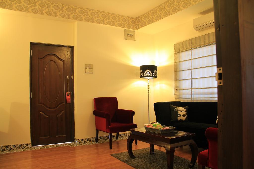 Orchid - A Boutique Off Residency Road Hotel 3*