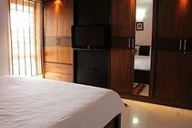 Hotel Sherwood Suites
