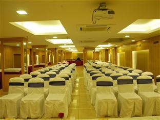 Aurick Hotel 4*