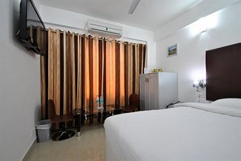 Fiesta Grand Hotel