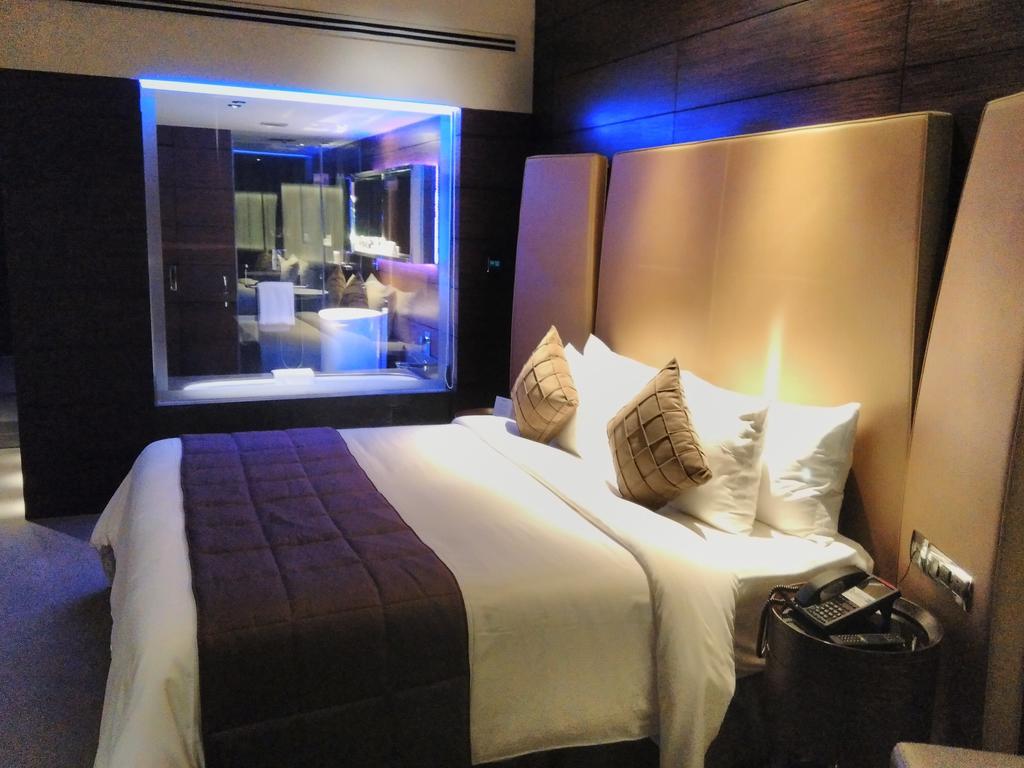 Hotel Radisson Blu Atria 5*