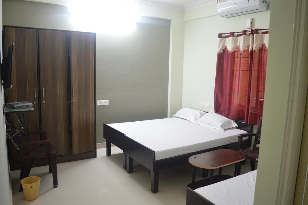 Sri Balaji Guest house 3*