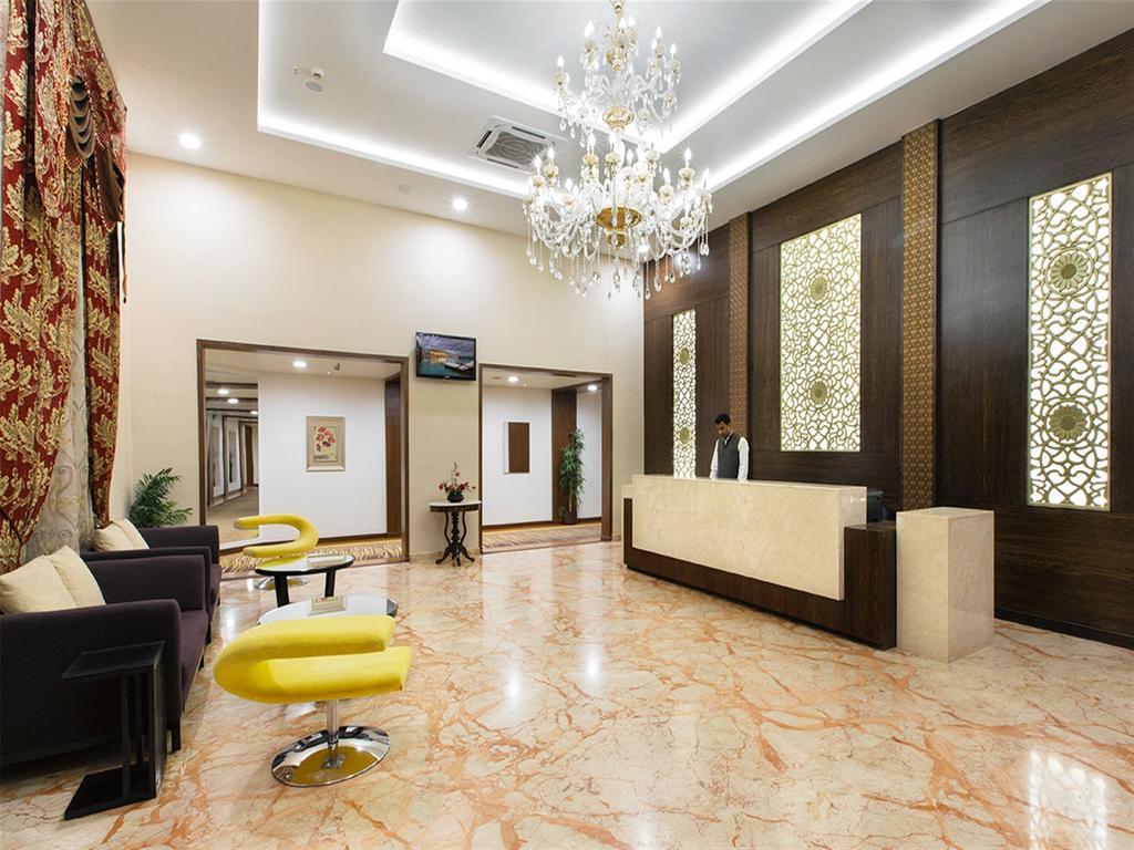The The Grand Magrath Hotel