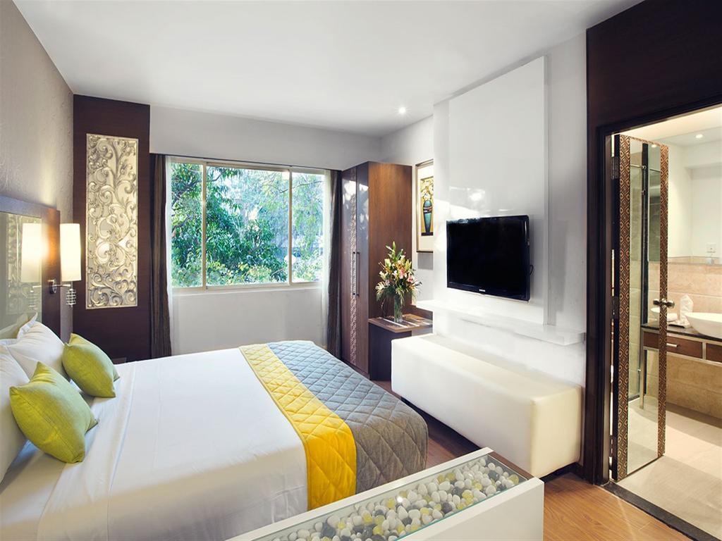 The The Grand Magrath 4* Bangalore