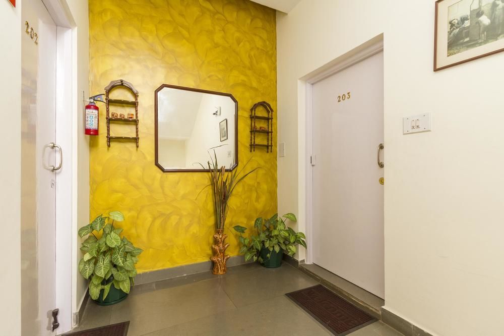 Capital O 333 Crystal Homes Hotel Bangalore