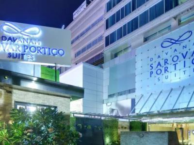 Hotel Davanam Sarovar Portico