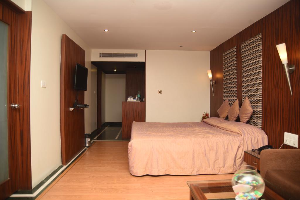 Maurya Hotel Bangalore