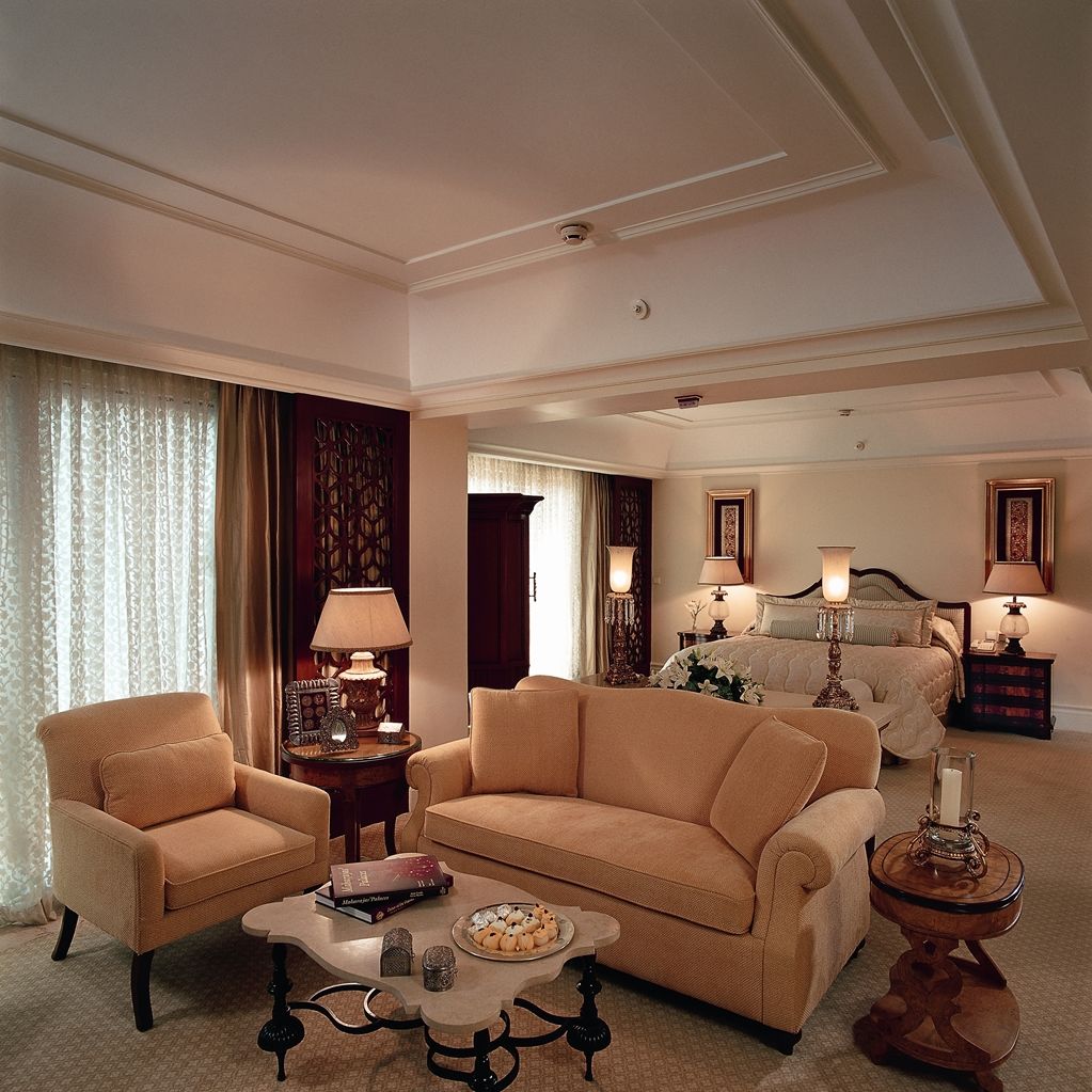 The Leela Palace Hotel 5*