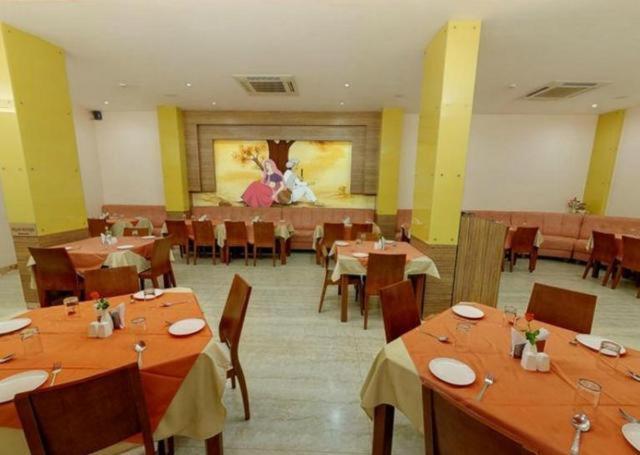 Parijatha Gateway 3*