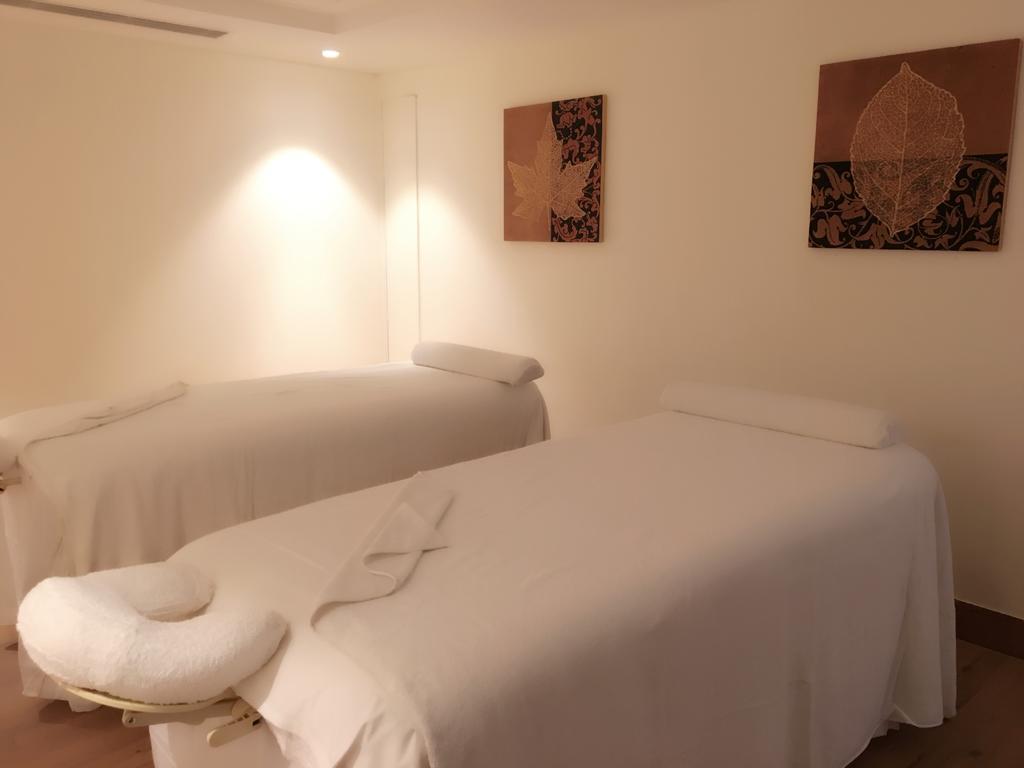 Hotel Vivanta Residency Road Bangalore