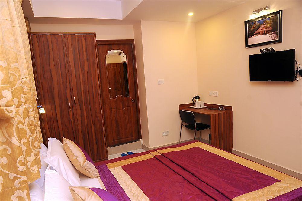 Hotel Itsy Elmas Golden Key Bangalore