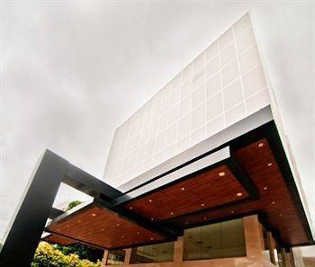 The Cunningham Hotel 4*