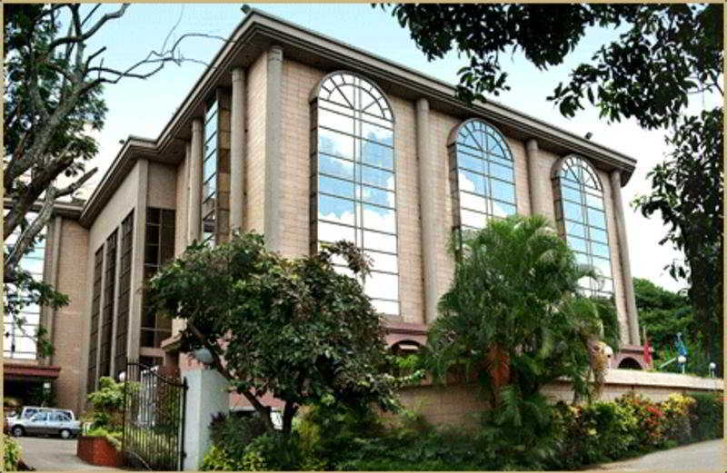 Radisson Blu Atria 5* Bangalore