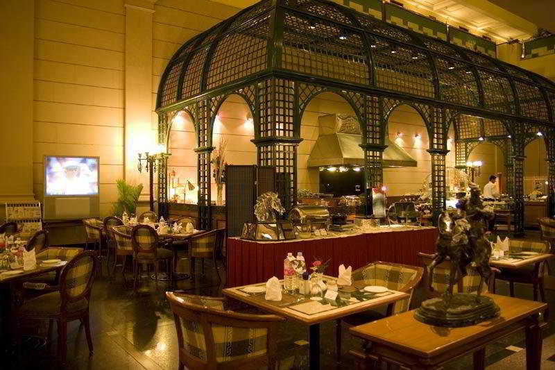 Le Meridien 5*