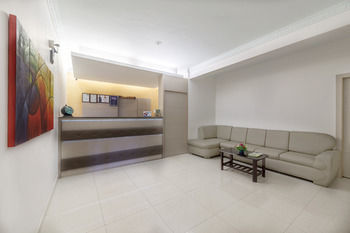 Treebo Royal 9 Hotel