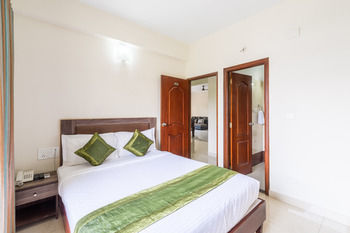 Treebo Royal 9 2* Bangalore