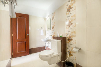 Hotel Treebo Royal 9