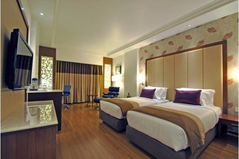 Hotel The The Grand Magrath Bangalore