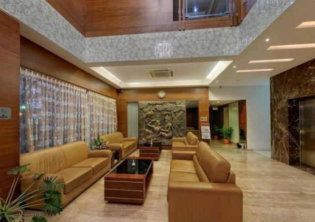 Parijatha Gateway 3*