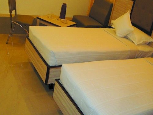 Kadmaba Guestline Hotel 2*